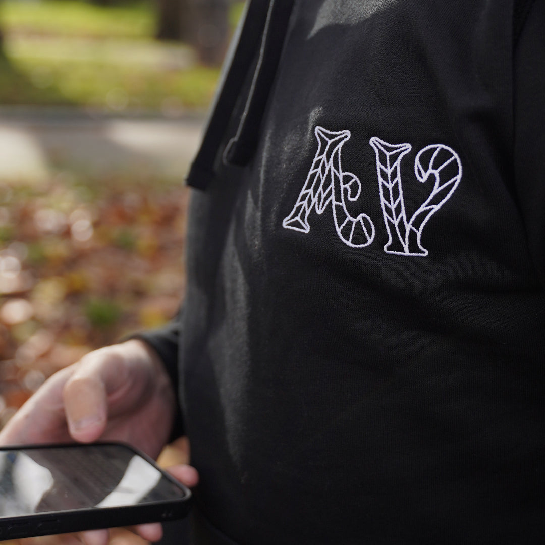 AV Gates - Classic 10 Hoodie [Black]