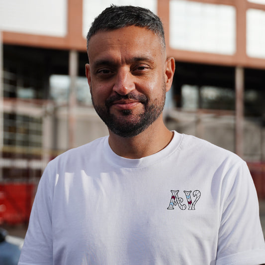 AV Gates T-Shirt [White]