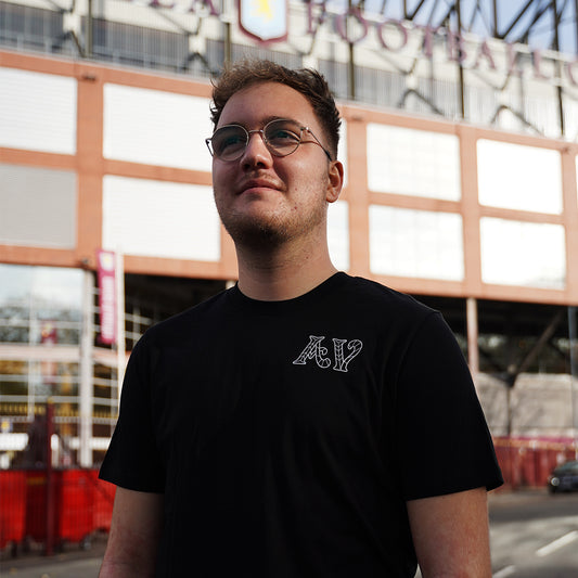 AV Gates T-Shirt [Black]