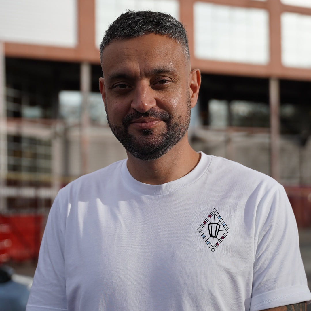 Glass Lamp T-Shirt [White]