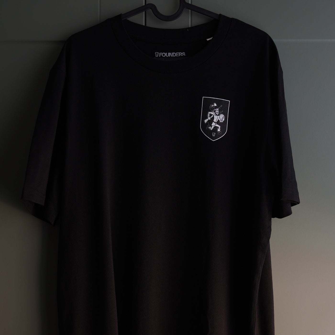 VILLAN T-Shirt [Black]