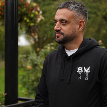 AV Floodlights - The Classic 10 Hoodie [Black]